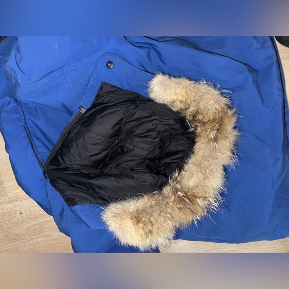 Kids Canada goose coat - Picture 6 of 13